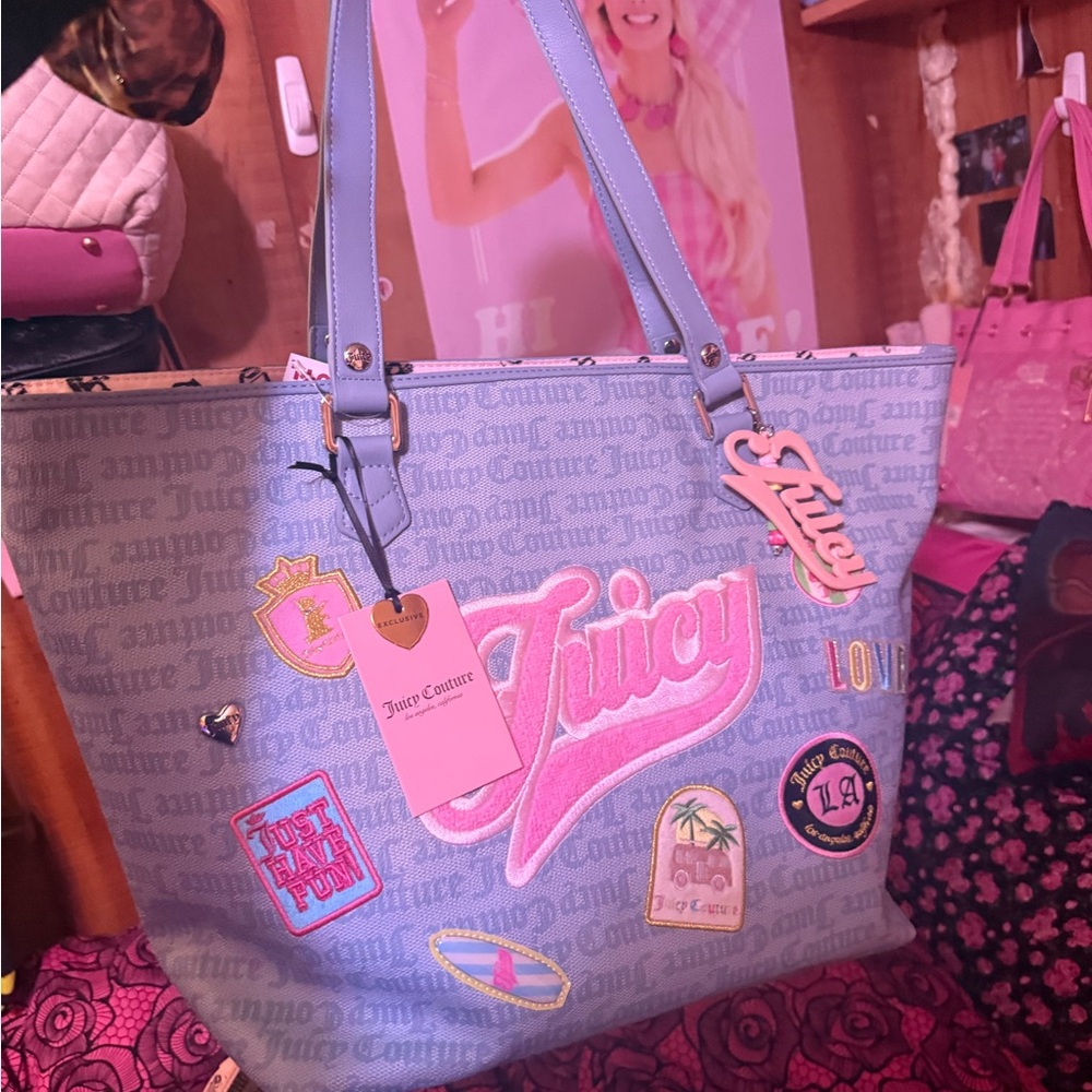 Juicy Couture Run the world tote